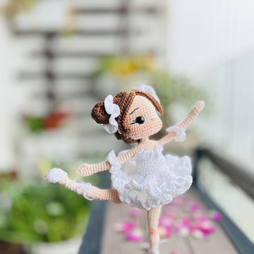 MIA doll, Ballet doll