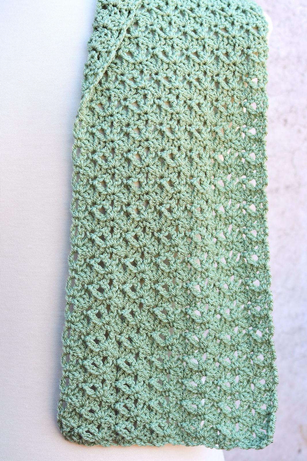 Easy Shell Scarf