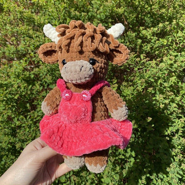 Highland cow with pinafore