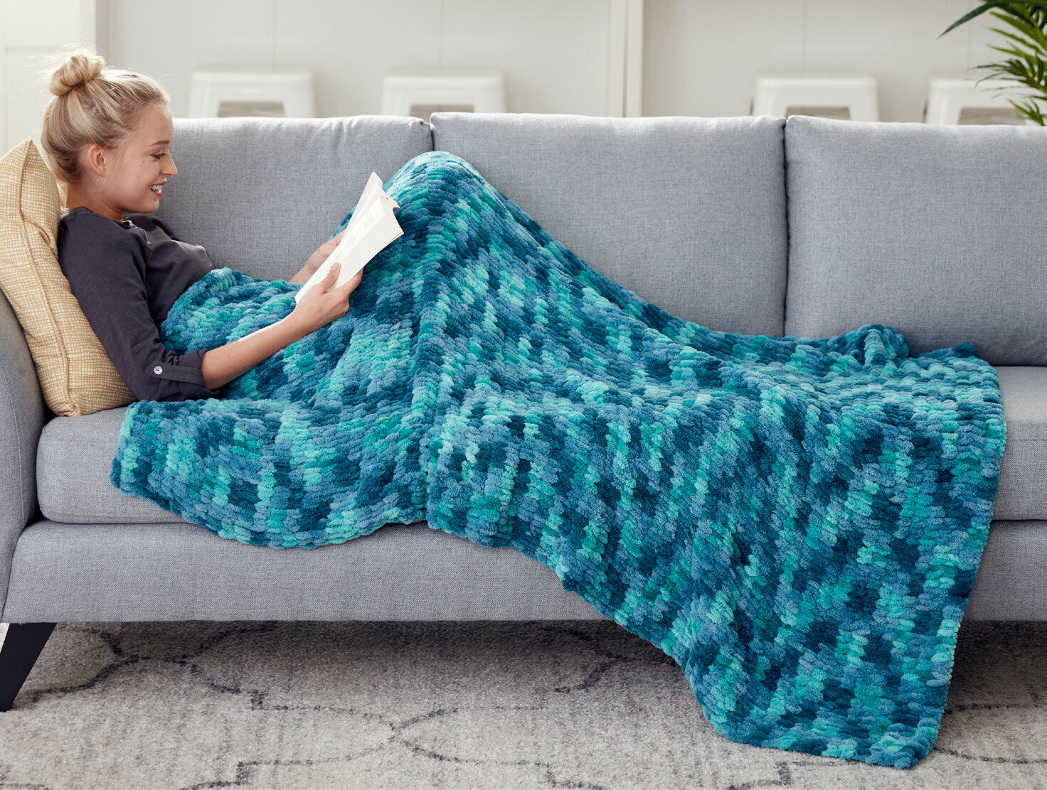 Afghan in Bernat Alize Blanket-EZ - Downloadable PDF