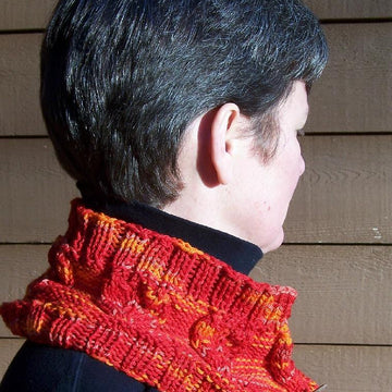 Chroi Thine (Irish = Hearts On Fire) cowl