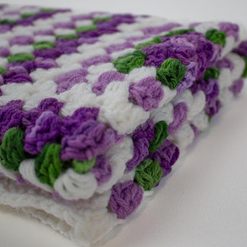 Faye’s Infinity Granny Square Crochet Blanket