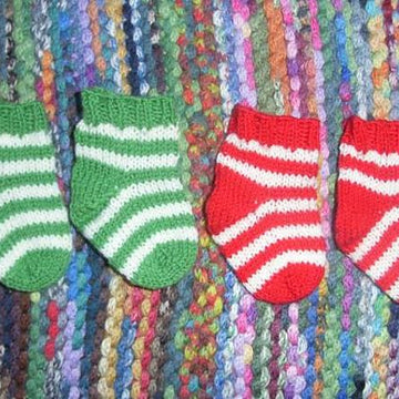 Tiny stripes (baby socks)