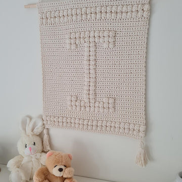 Letter I Wallhanging