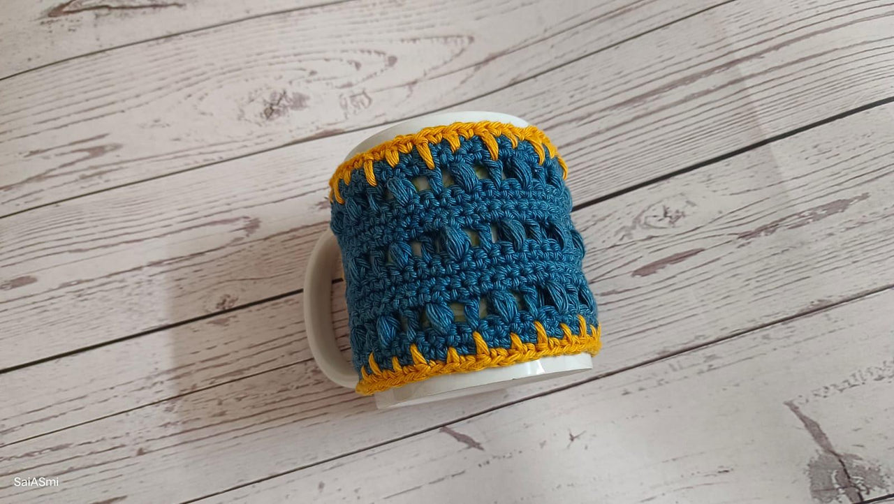 Pillars 'n' Spikes Mug Cozy