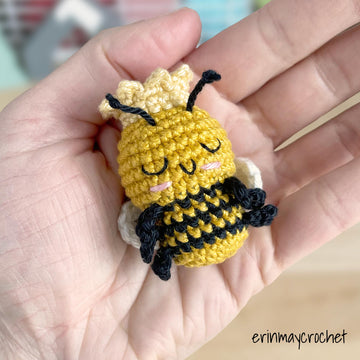 Beekeeper and the Queen Bee Amigurumi Crochet Pattern