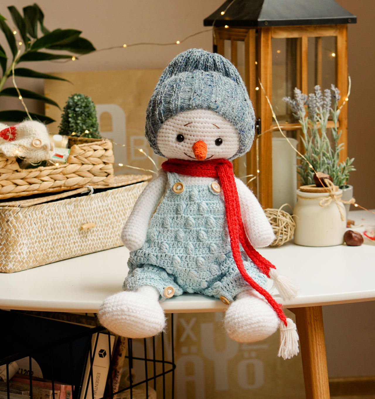 Crochet and Knitting pattern Outfit Ice Baby