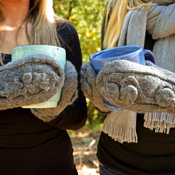 Ivy Vine Mittens