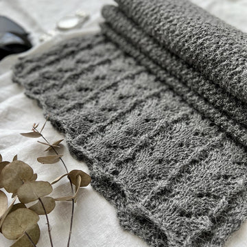 Alpaca blanket scarf