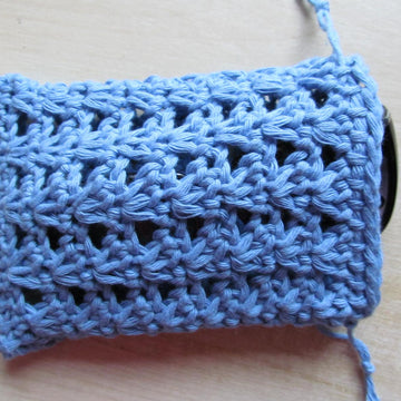Tunisian Lacy Shells Bag
