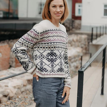 Jumis Sweater