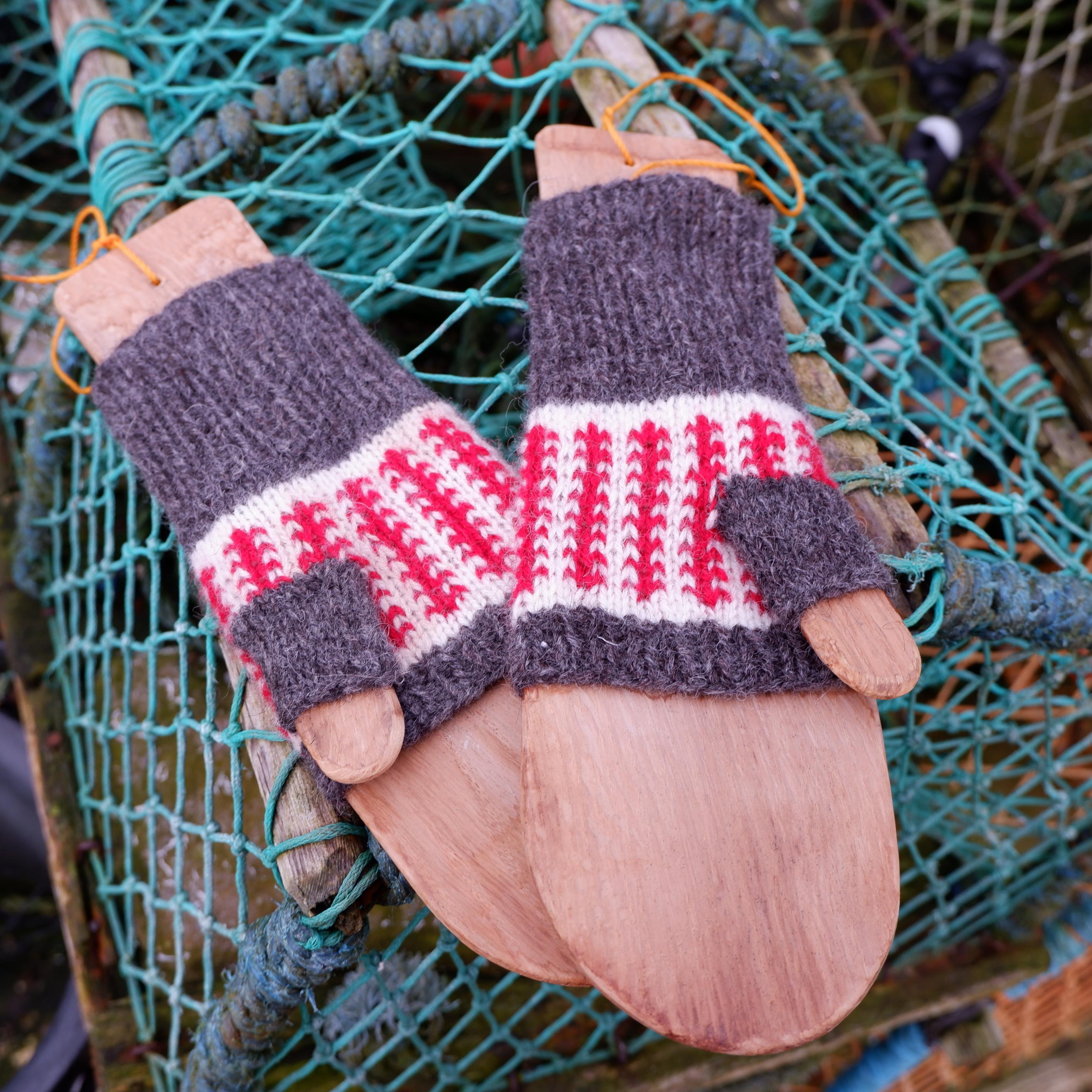 Rona's Mitts