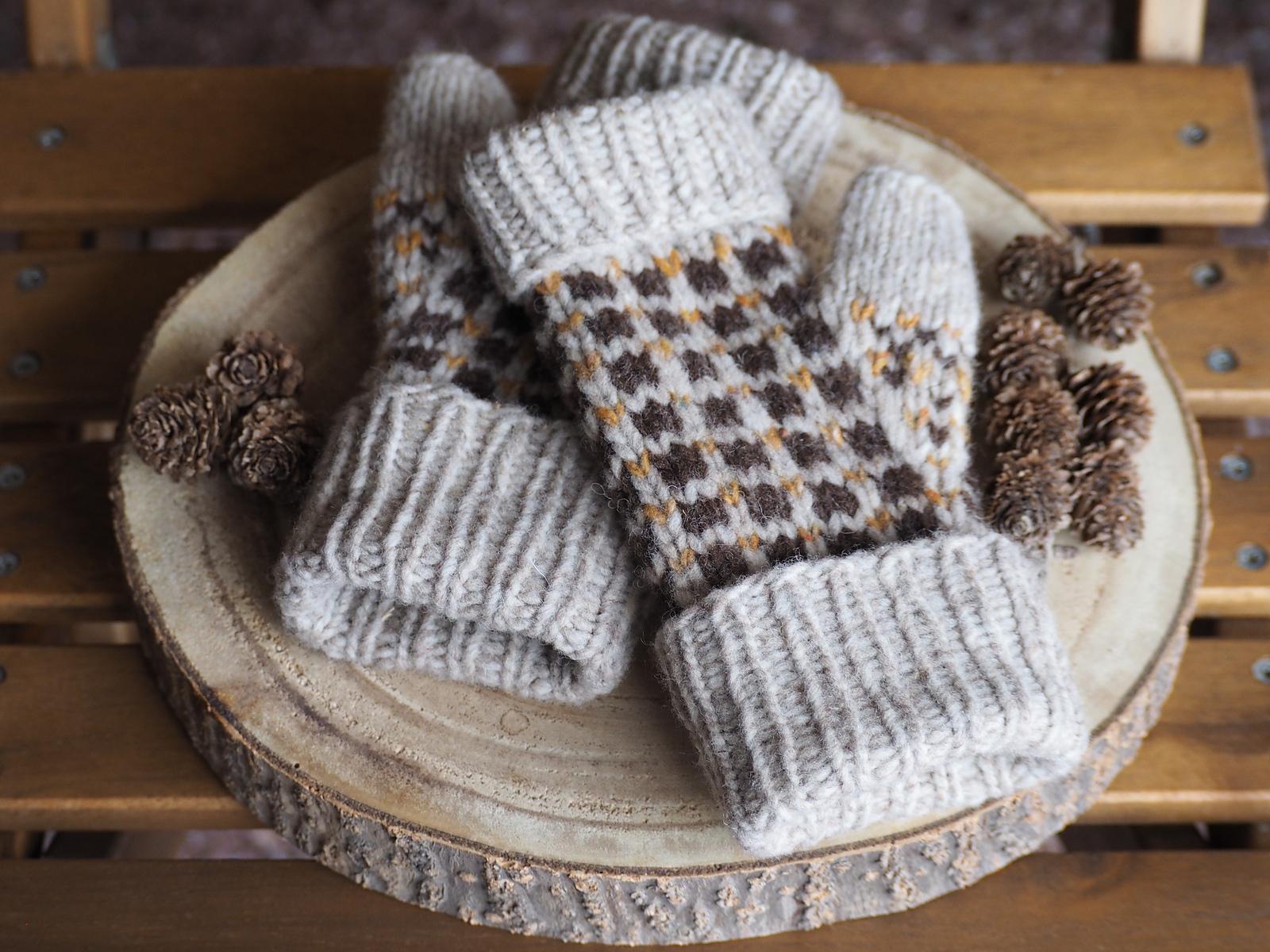 Nogal Mitts