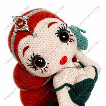 Pin-up redhead doll + Videos