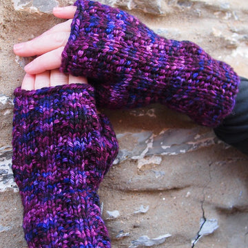 Squoonchy Fingerless Mitts