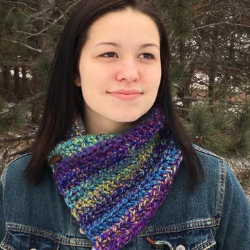 Textured Button Cowl
