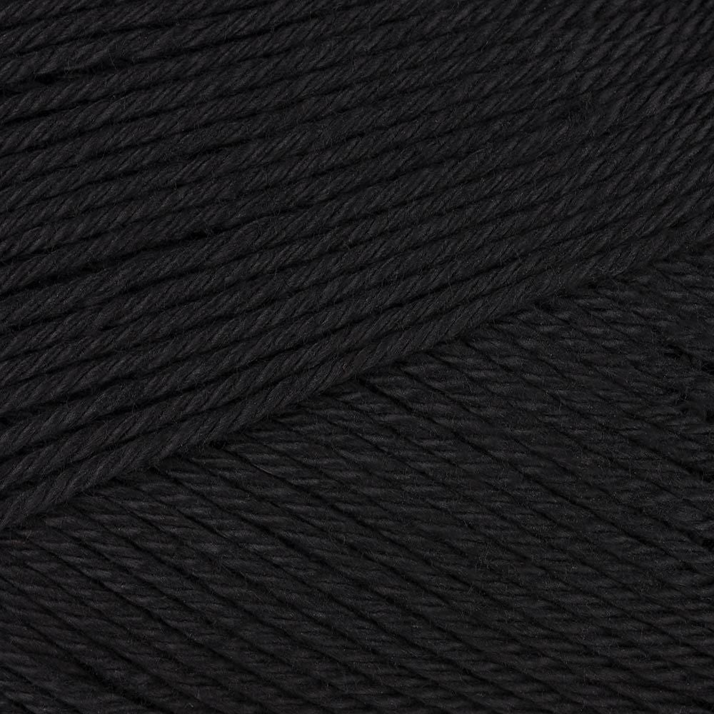 Yarn and Colors Must-Have
