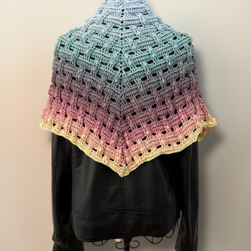 Triangular Scarf "Diopatra"