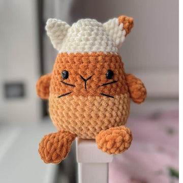 Candy corn cat crochet pattern, PDF, amigurumi halloween pattern