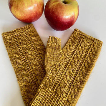 Orchard Stroll Mitts
