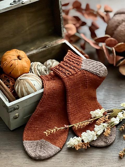 Gone Leaf Peeping Socks
