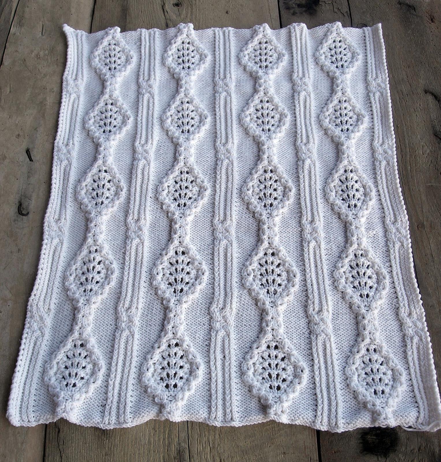 The Kites baby blanket