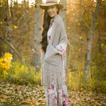Calla Lily Pocket Shawl