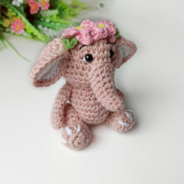 Little baby elephant