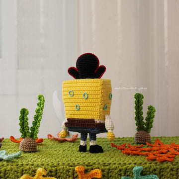 SpongeBob - Chibi Pirate Doll Amigurumi Pattern (PDF)