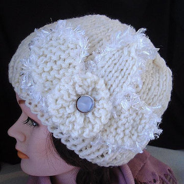 749 HAT with KNIT FLOWER