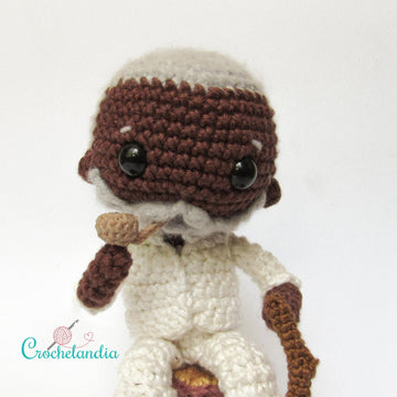 Preto Velho amigurumi doll - crochet pattern by Crochelandia