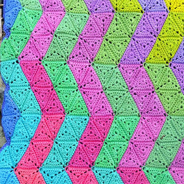 Zigzag Crochet Blanket
