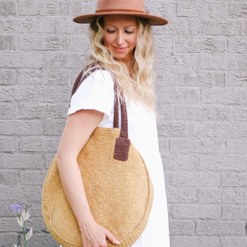 Avenue Circle Bag