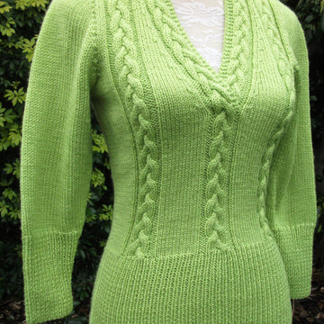 Cabled V Neck Fitted Sweater