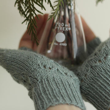 60 Degree Mitts