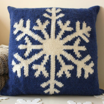Snowflake cushion
