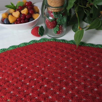 Sweet Strawberry Scarf