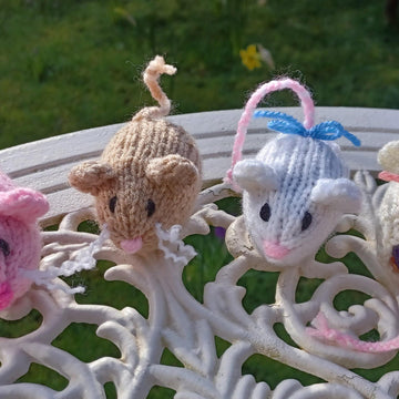 Little Mouse Family Creme Egg Cover Knitting Pattern DK Gift Charity knit EASY Easter Egg Hunt Milk Toy Cadburys Caramel Oreo Egg