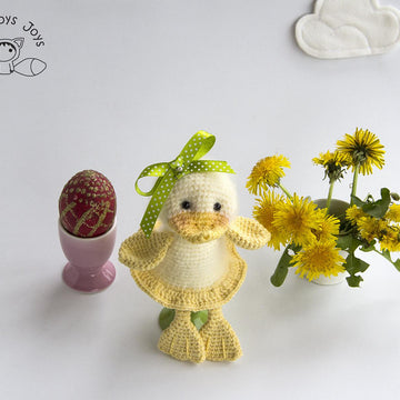 Сheerful duck cozy