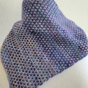 Lunares Cowl