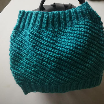 Assymetric cowl
