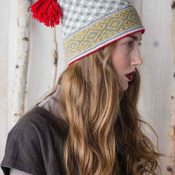 Egret Hat and Mitts Set