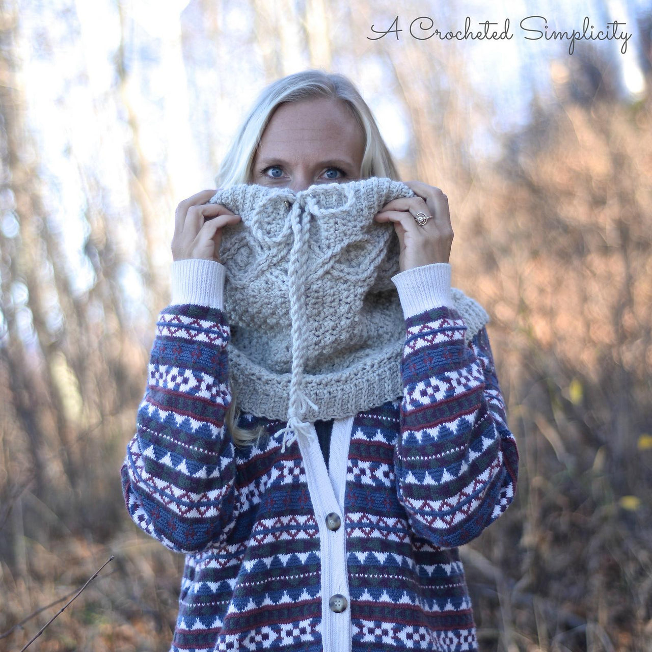 Timeless Cabled Cowl