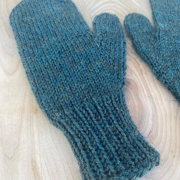 Worsted Wonderland Mittens