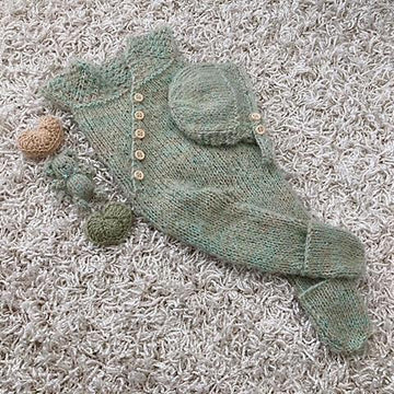 March romper set
