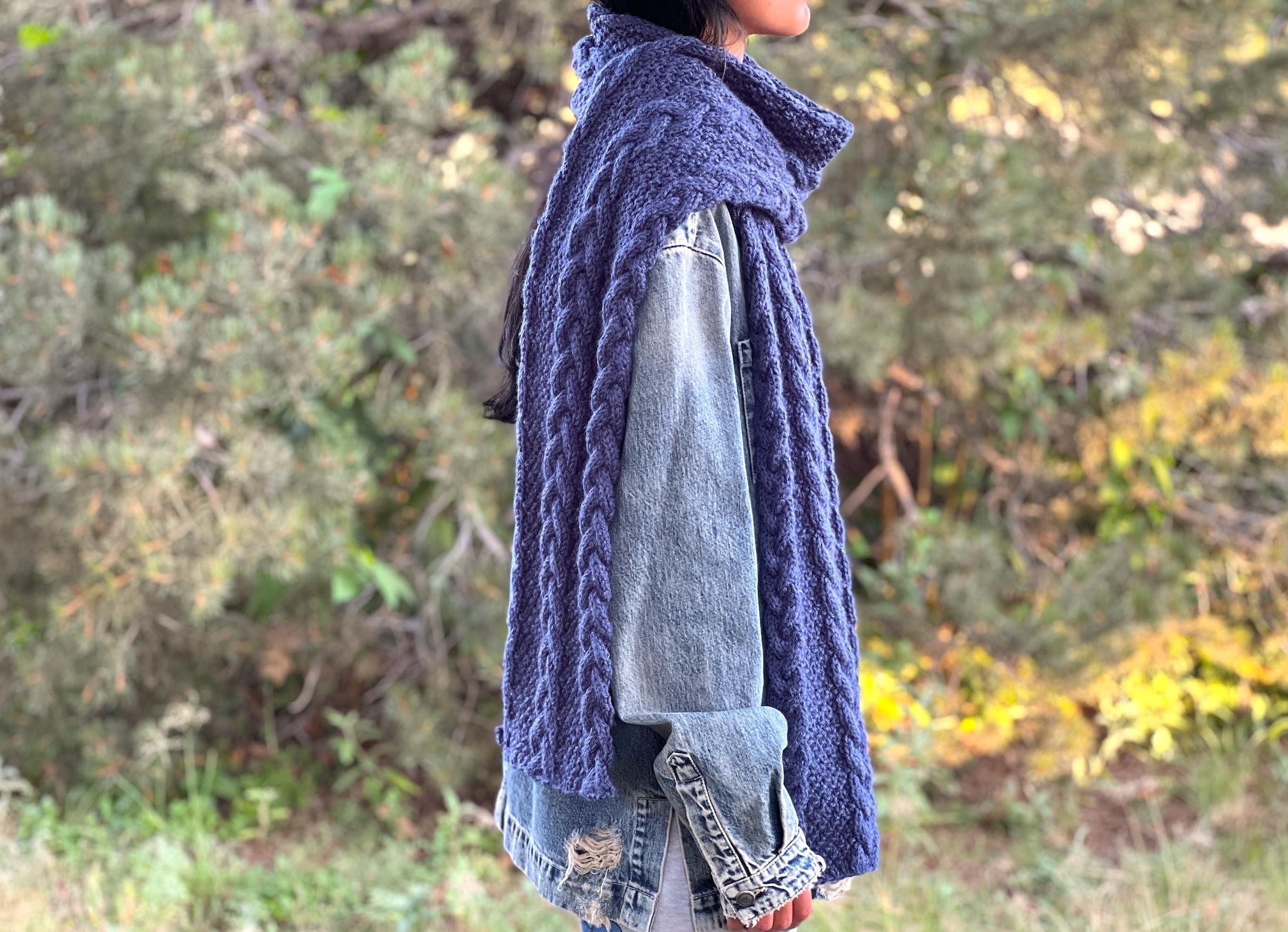 Kylie Cabled Scarf