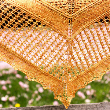 Abeja Shawl