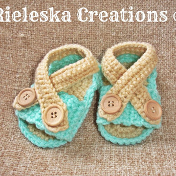 Baby sandals / 0-6 months