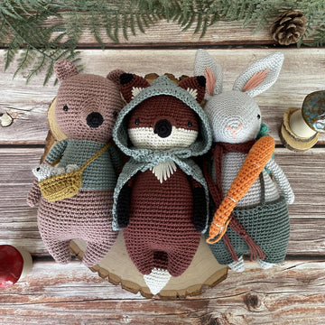 Vance the Fox Amigurumi