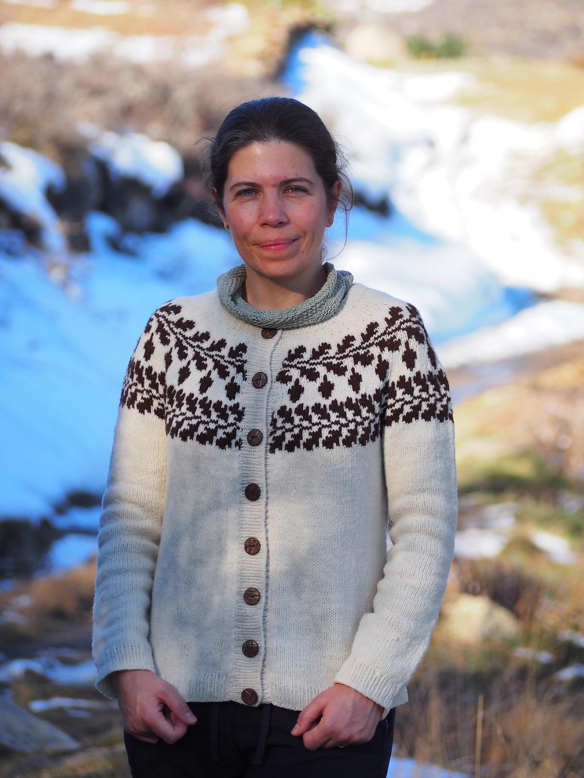 Squirrel Nest Cardigan